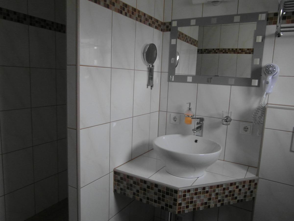 Hotel Am Donaubogen 3*