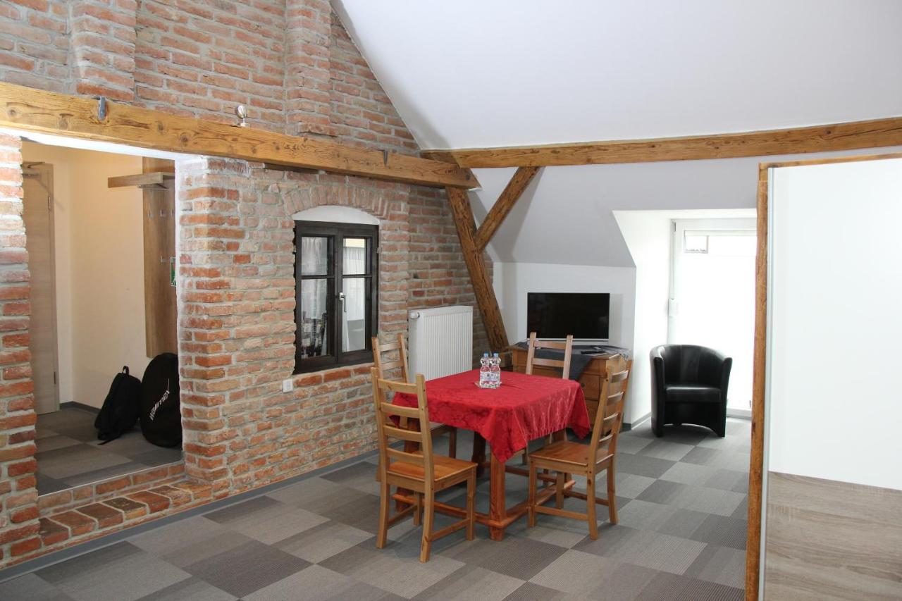 Hotel Am Donaubogen 3*